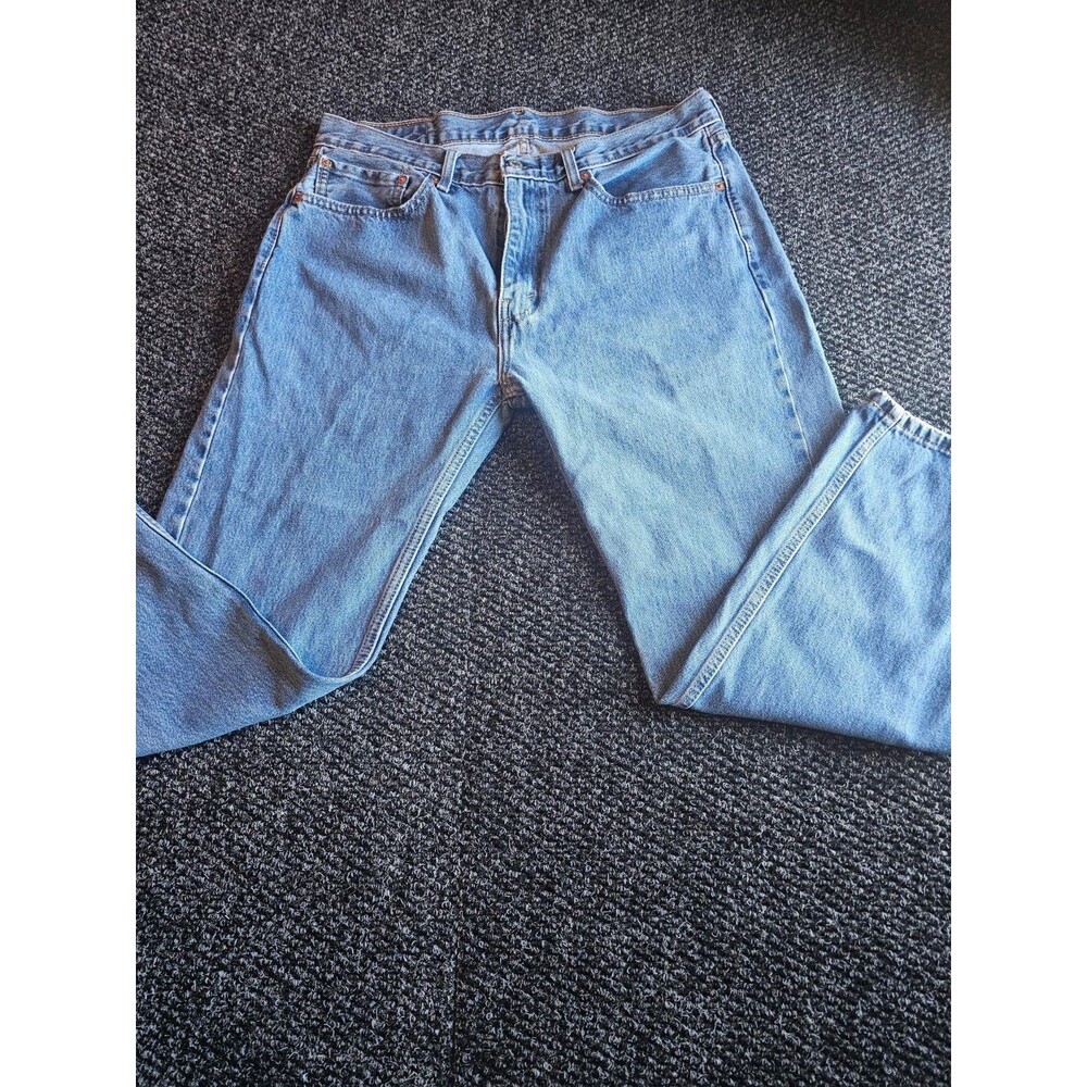 Levi's 505 Regular Fit Jeans Mens 36x30 Medium Wash Straight Leg Blue Denim